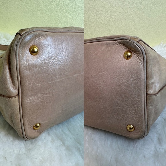 💯Authentic Prada Tan Leather Handbag Two-way🍀 - Picture 11 of 14